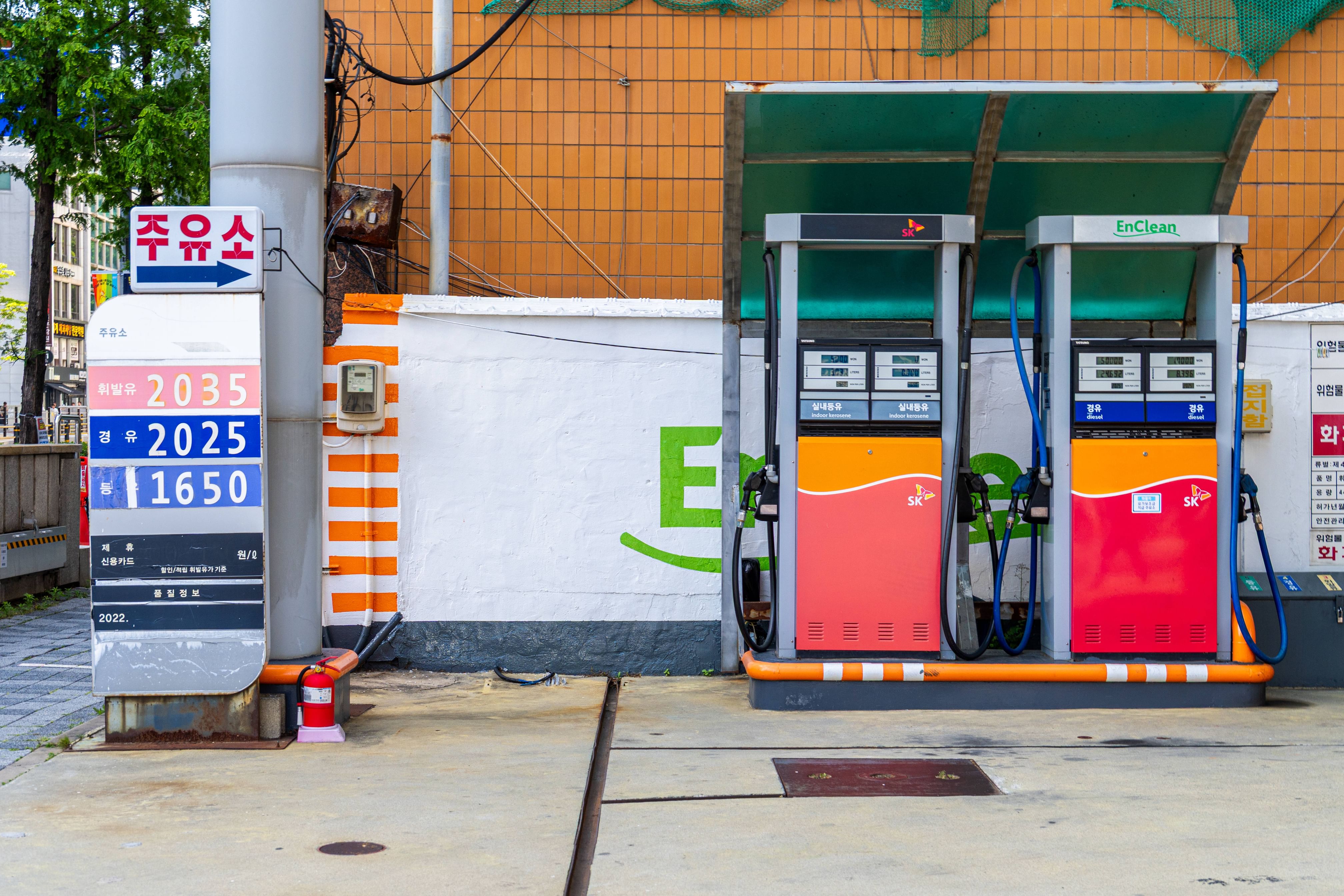 South Korea extends fuel tax cut through July