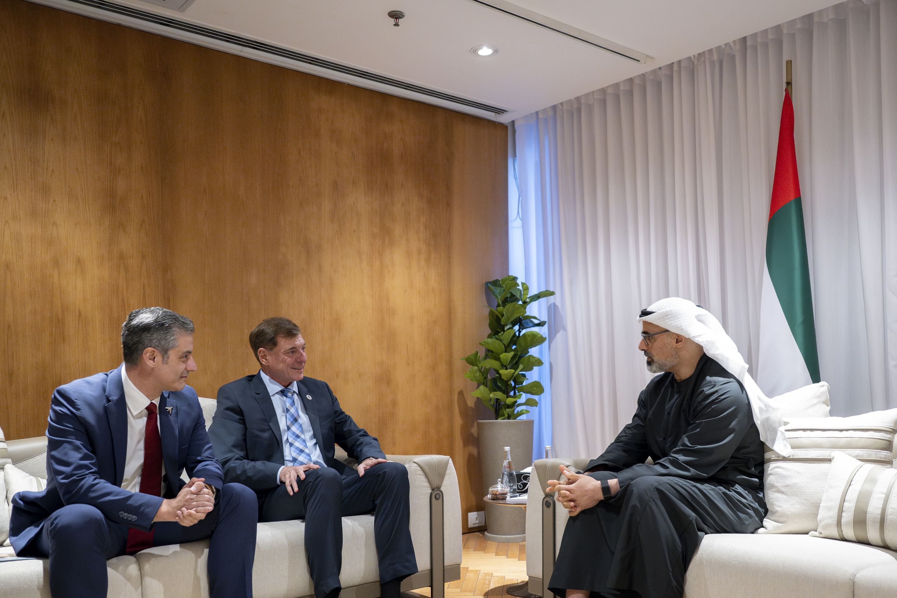 Khaled bin Mohamed bin Zayed meets CEO of Brazilian aircraft manufacturer Embraer