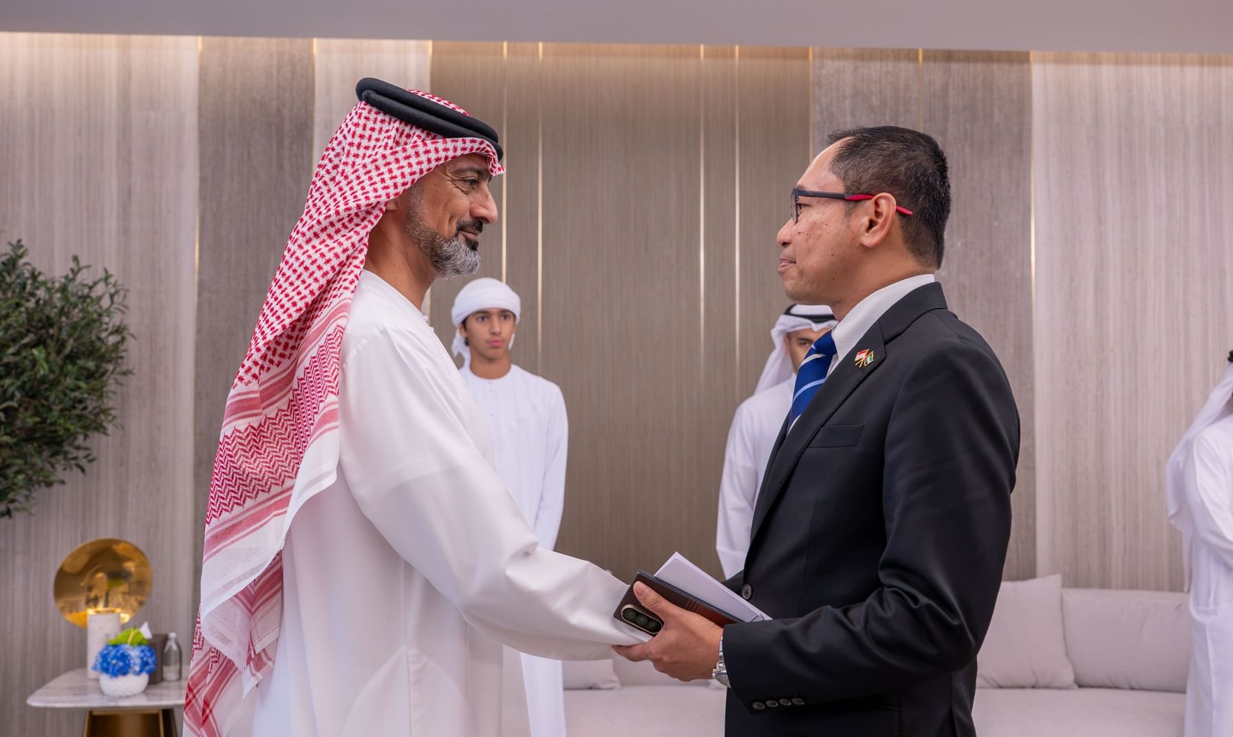 Ajman Crown Prince receives Ambassador of Indonesia