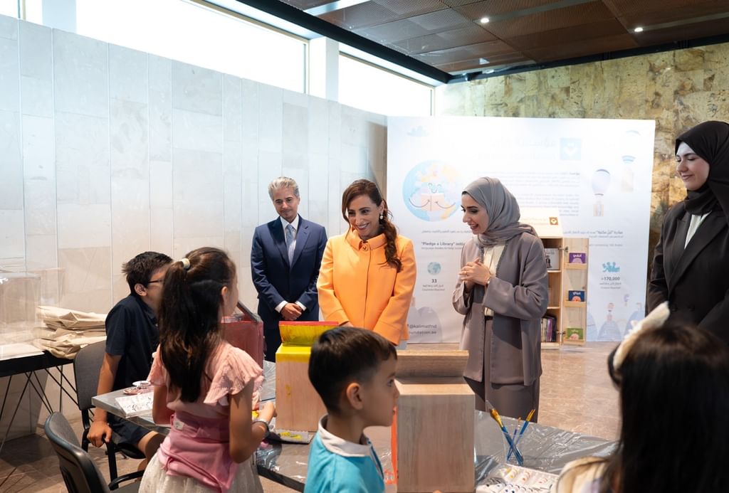 Kalimat gifts portable Arabic library to Arab children in Poland
