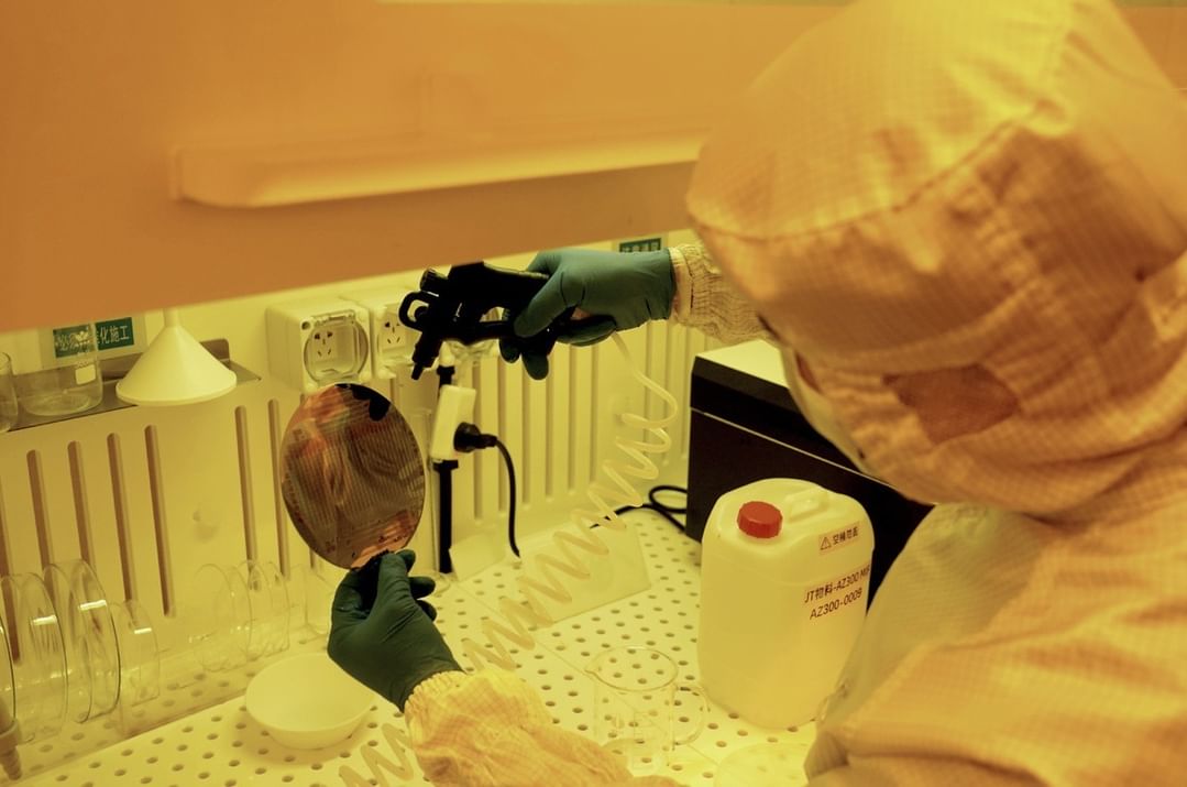 Chinese research team launches clinical trial for invasive brain-computer interface