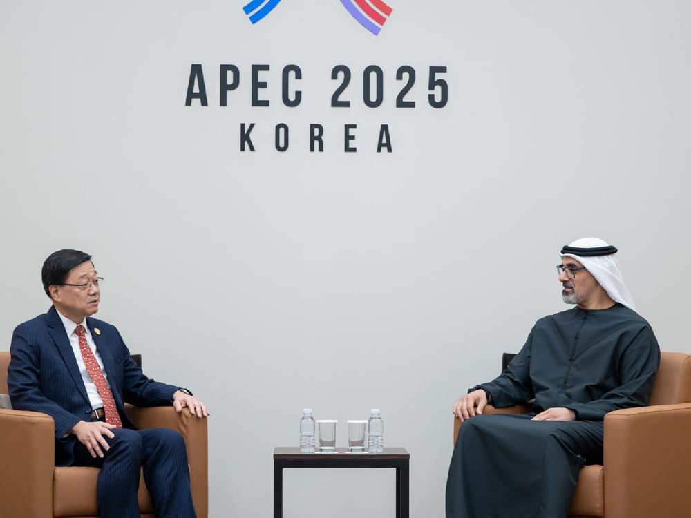 Crown Prince of Abu Dhabi meets Chief Executive of Hong Kong