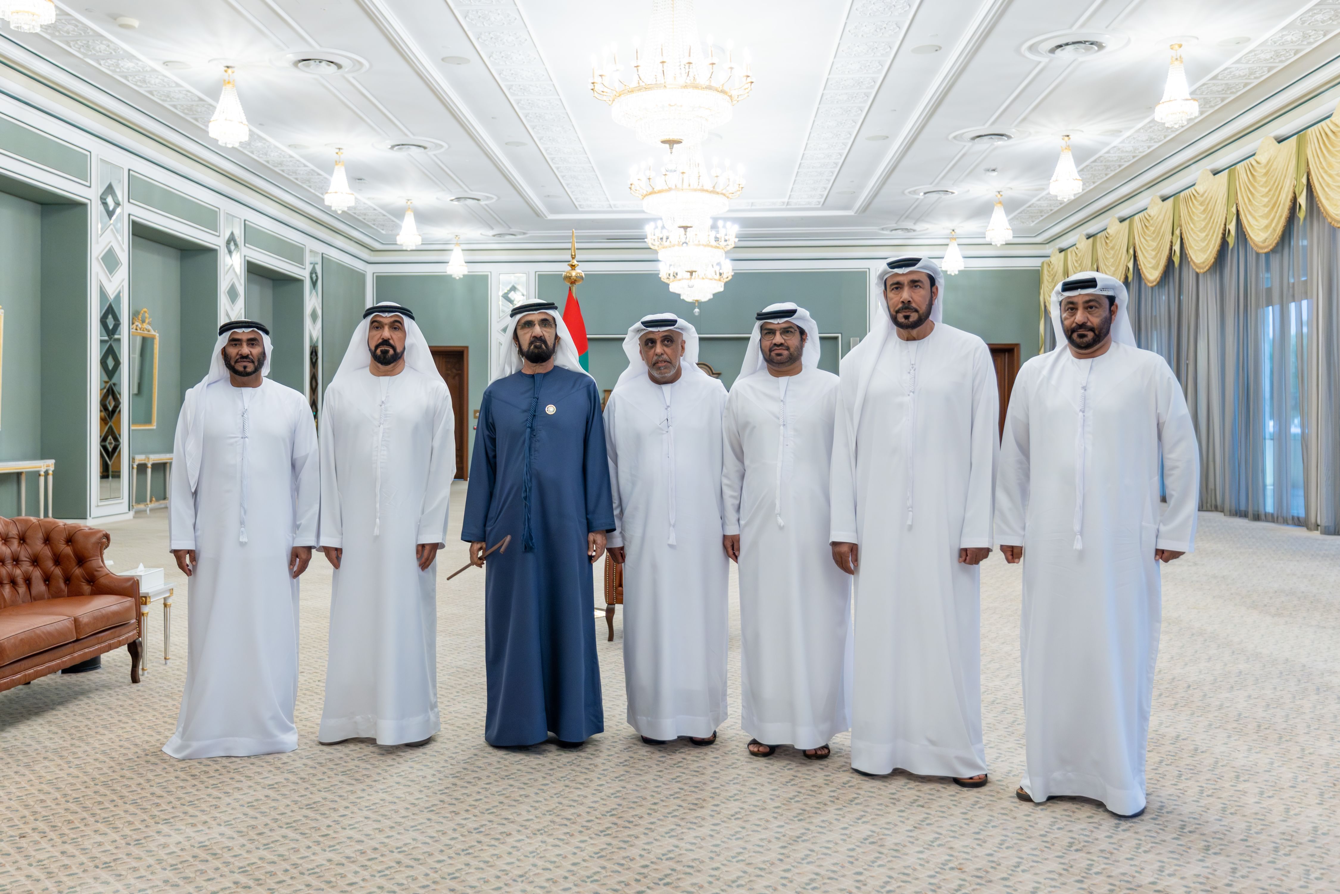 Mohammed bin Rashid meets with retired senior officers from Dubai Police