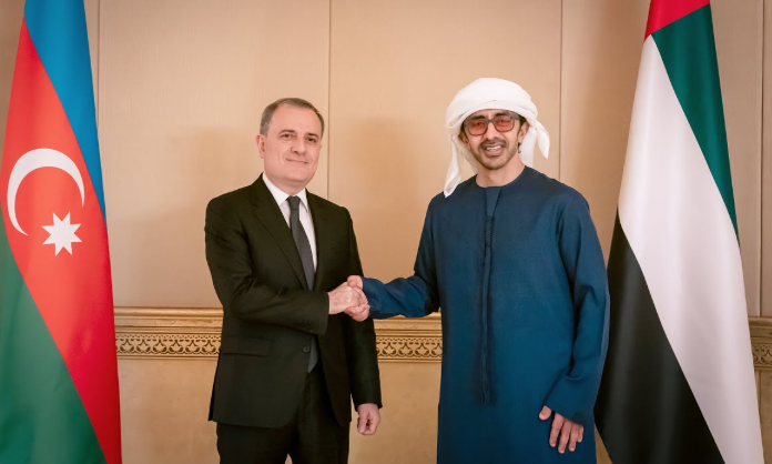 Abdullah bin Zayed, Foreign Minister of Azerbaijan discuss bilateral ties