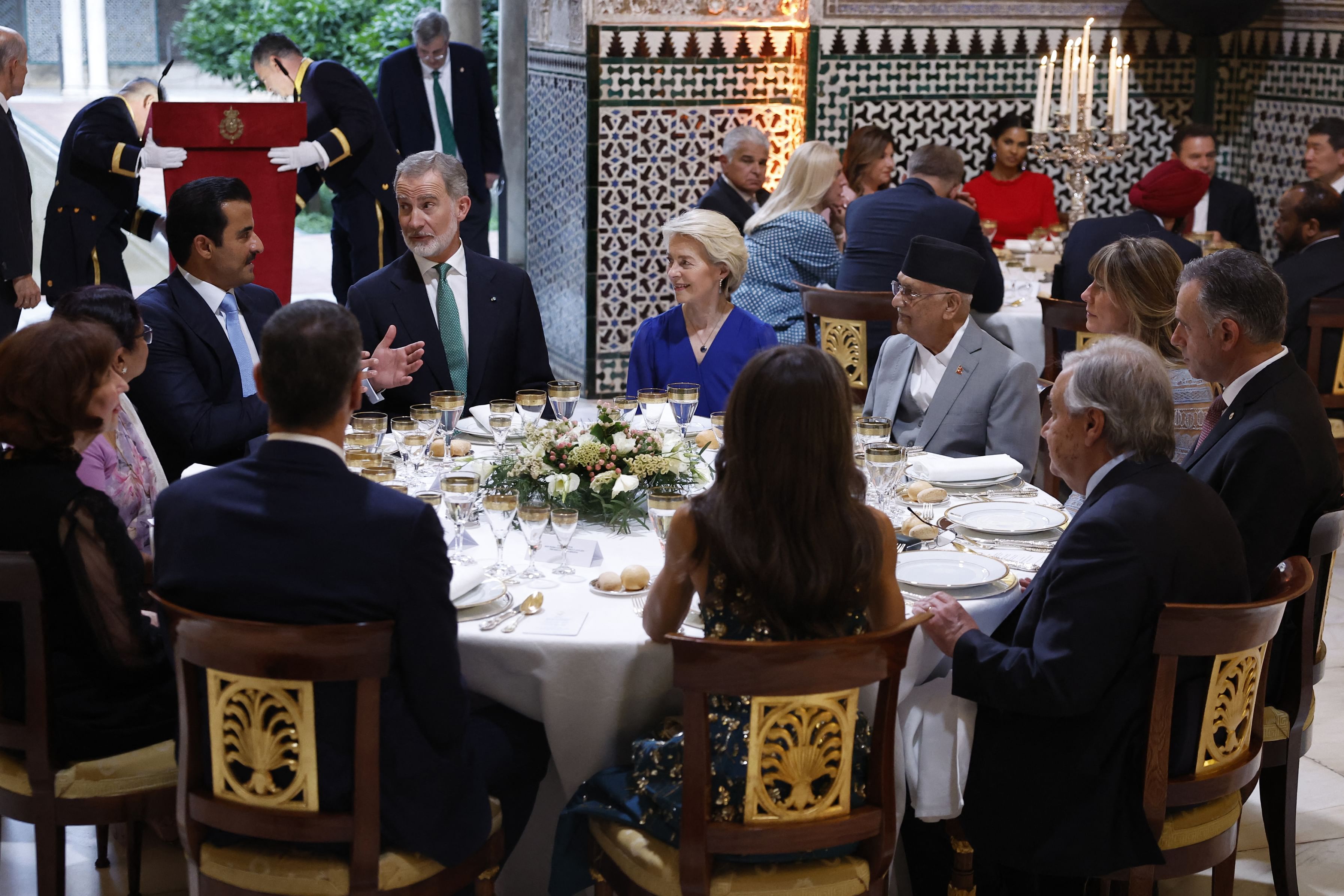 Emir of Qatar meets King of Spain in Seville