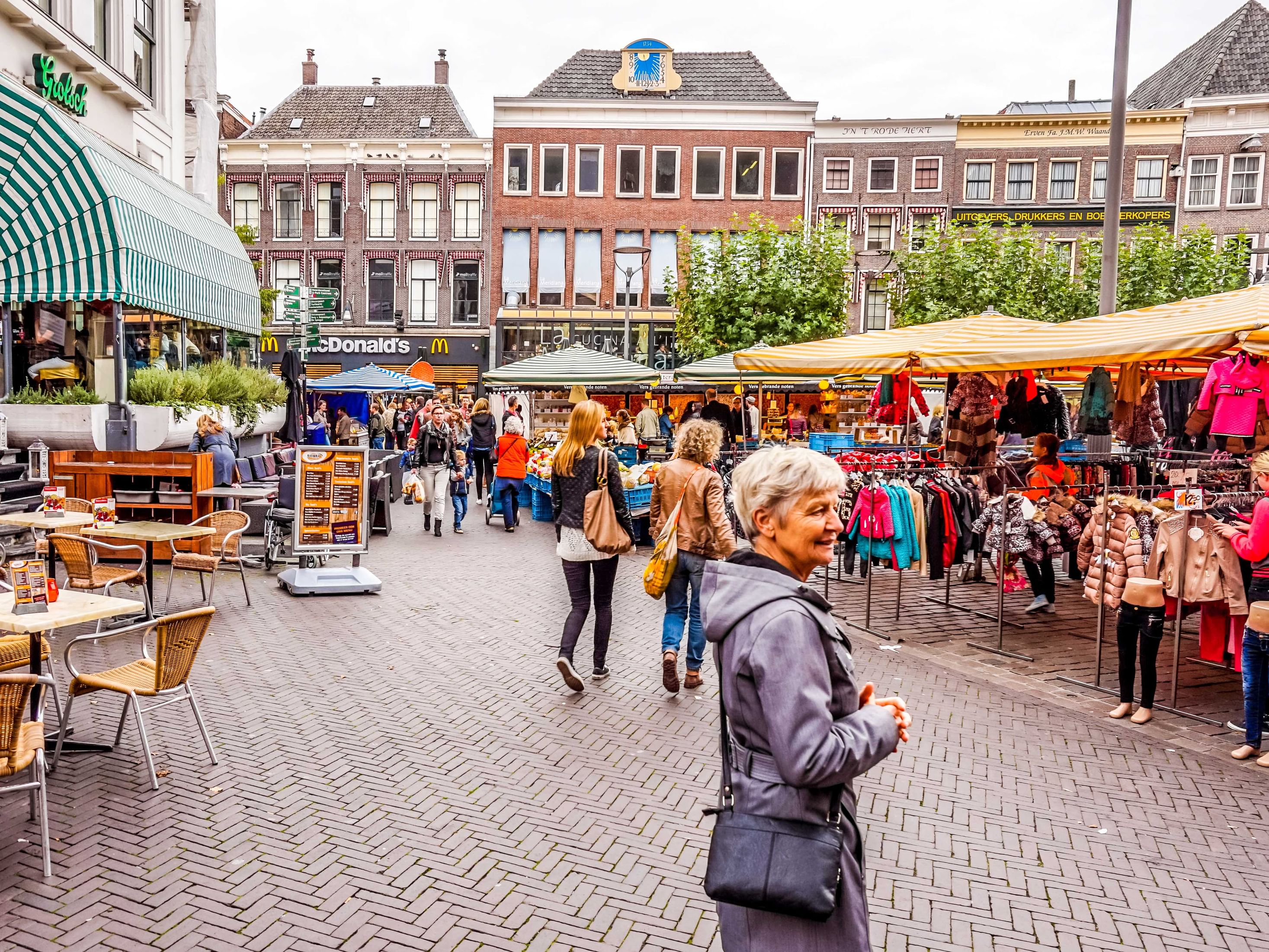 Dutch inflation remains stable at 2.4% in February