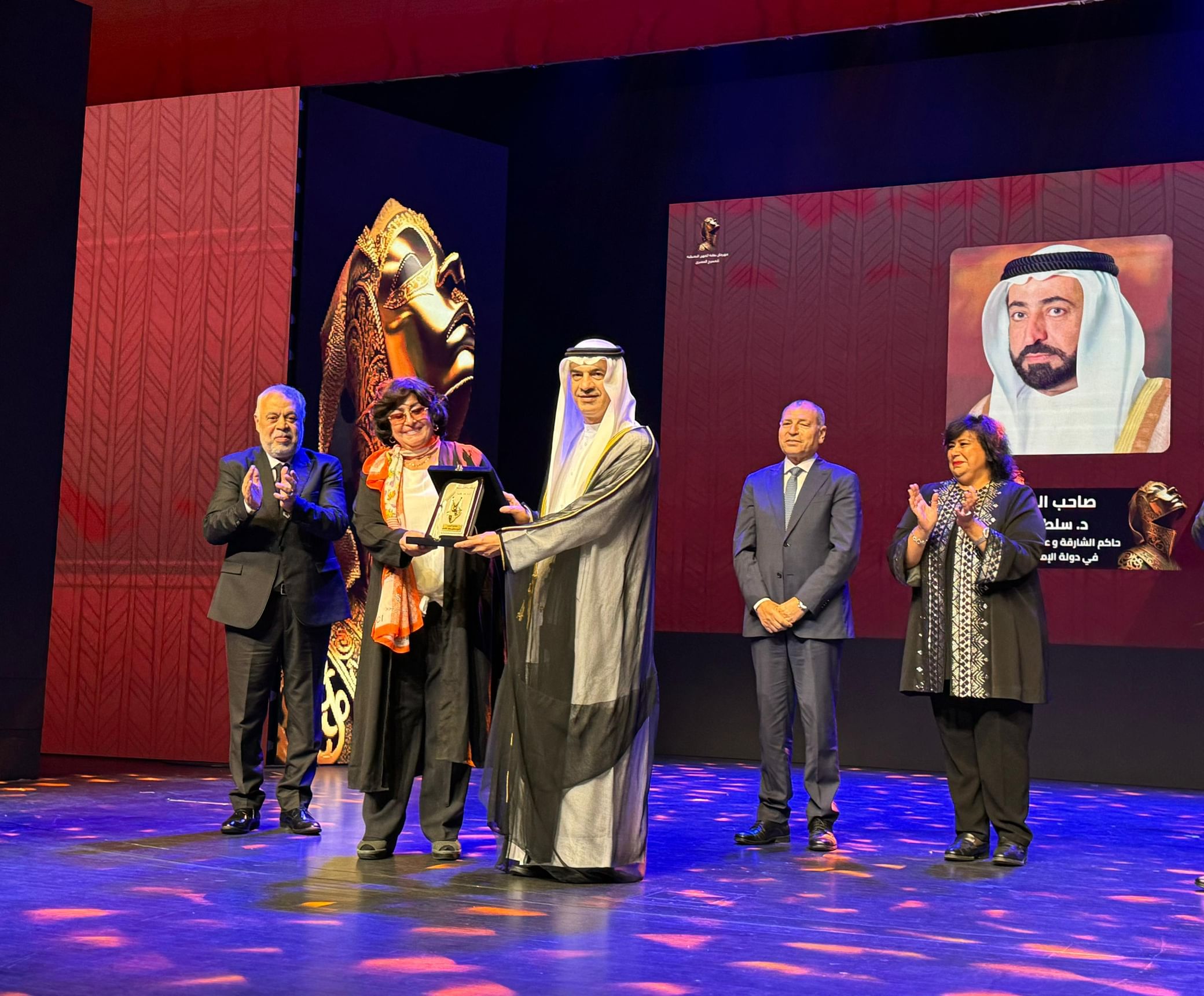 Egyptian Actors' Syndicate honours Sharjah Ruler