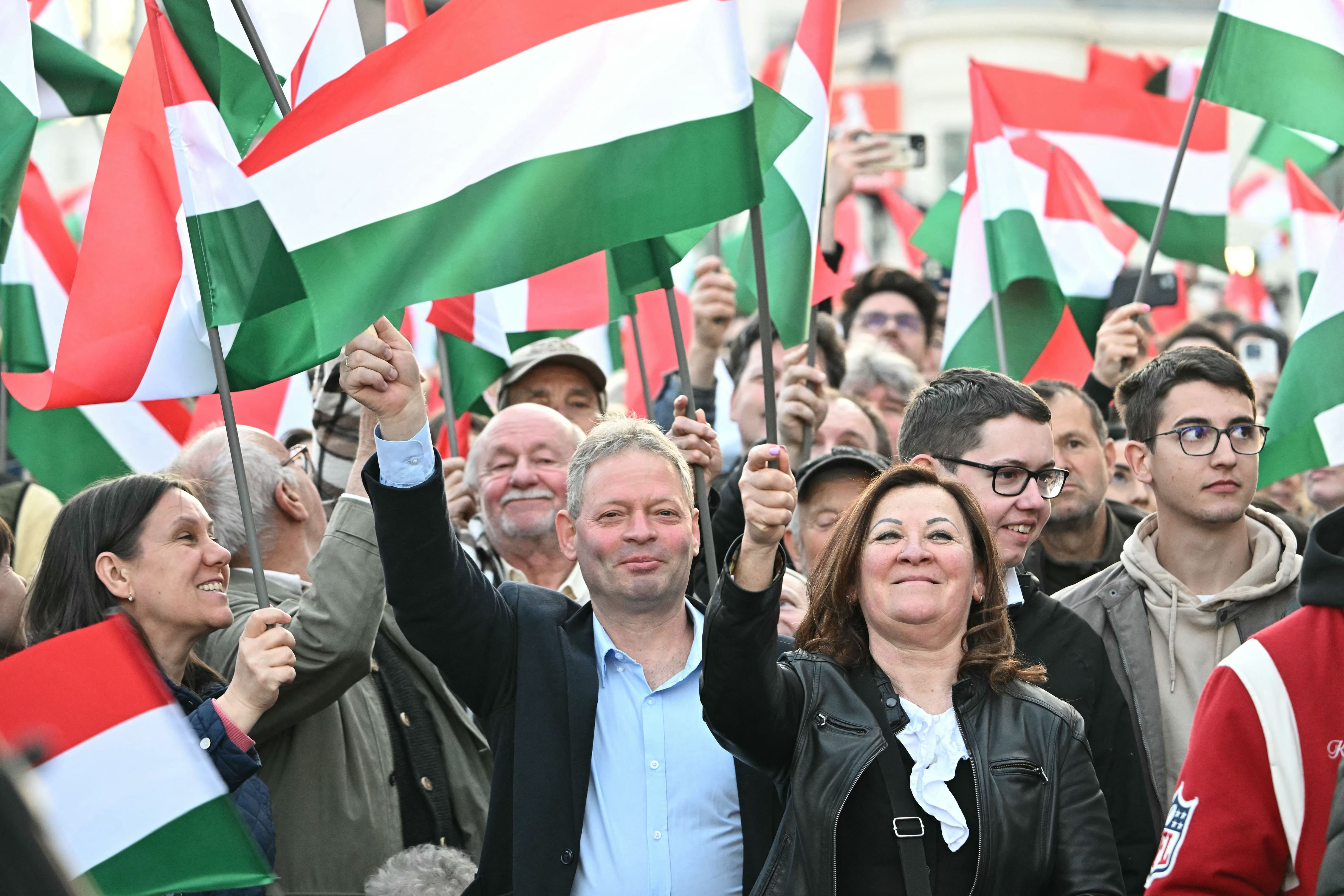 Hungarians head to polls in ​crucial parliamentary election