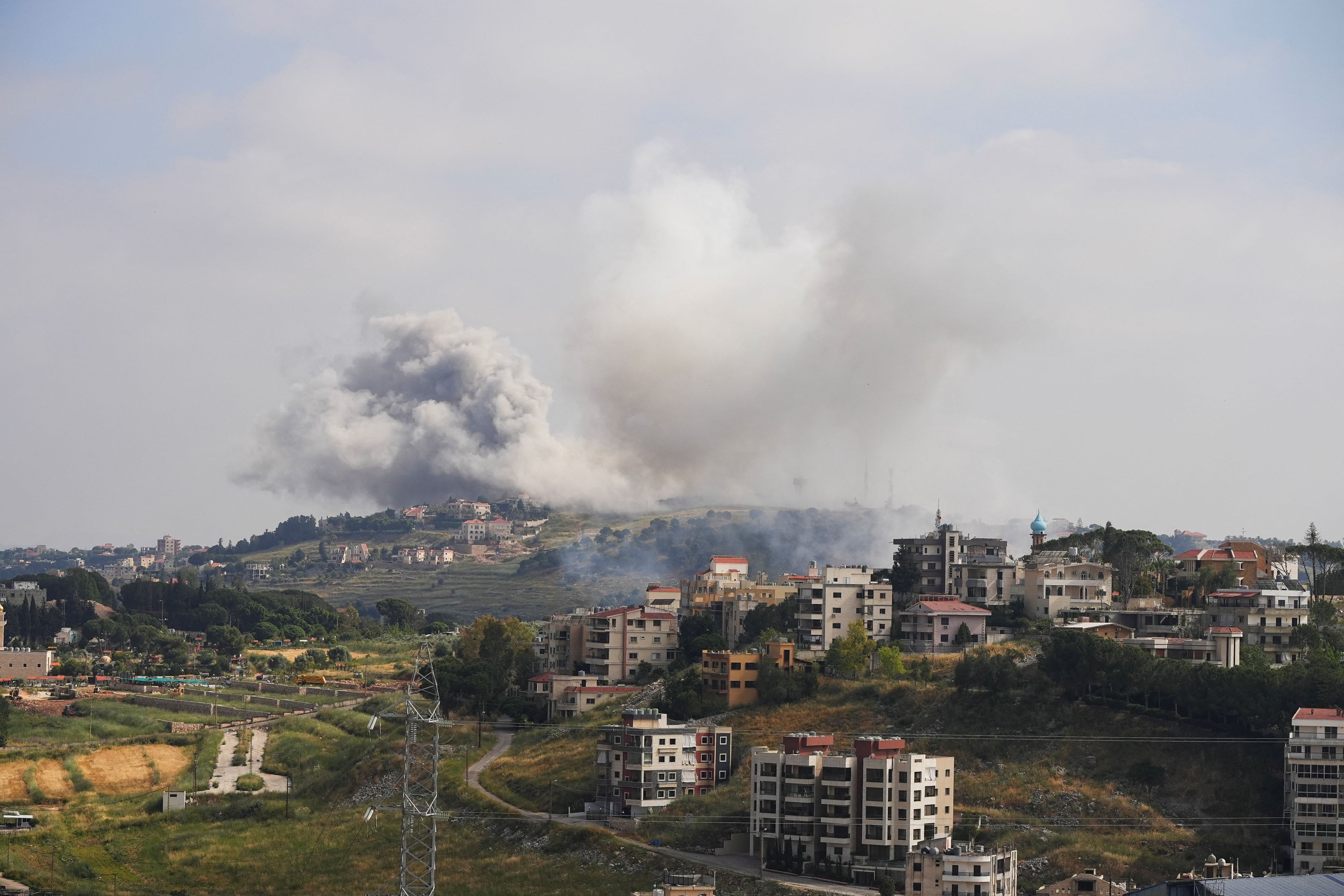 31 killed, 40 wounded in Israeli raids on Lebanon