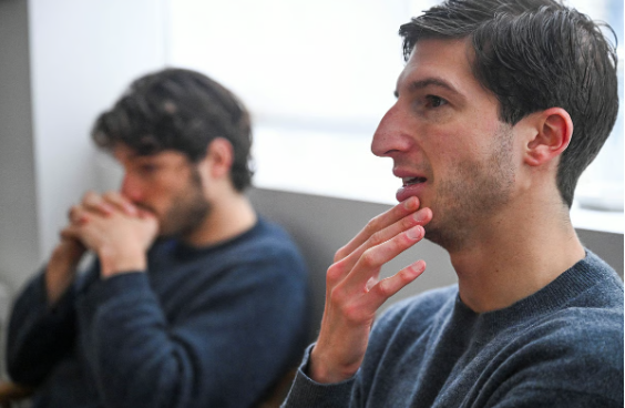 Imran Khan's sons still waiting for visas to visit 'ailing' father in Pakistan