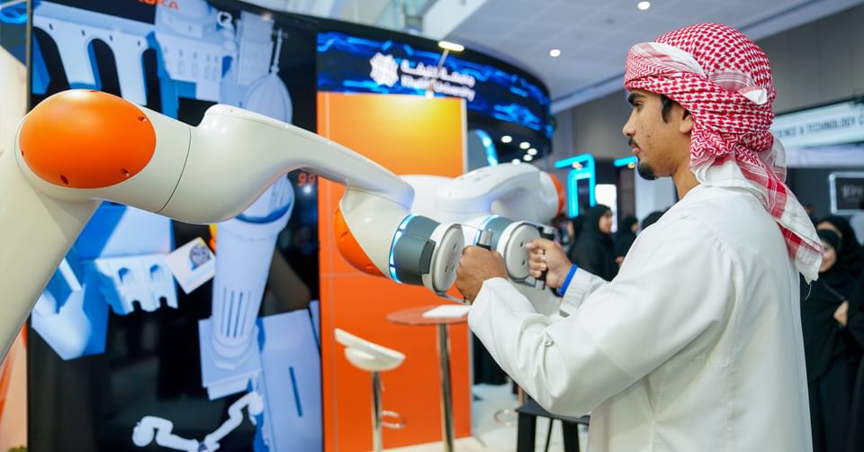 Khalifa University showcases 23 innovative robotics, AI solutions at IROS 2024