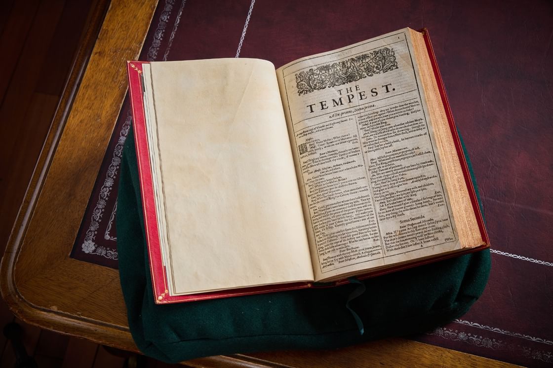 Peter Harrington showcases Shakespeare’s First Folio at Abu Dhabi Art