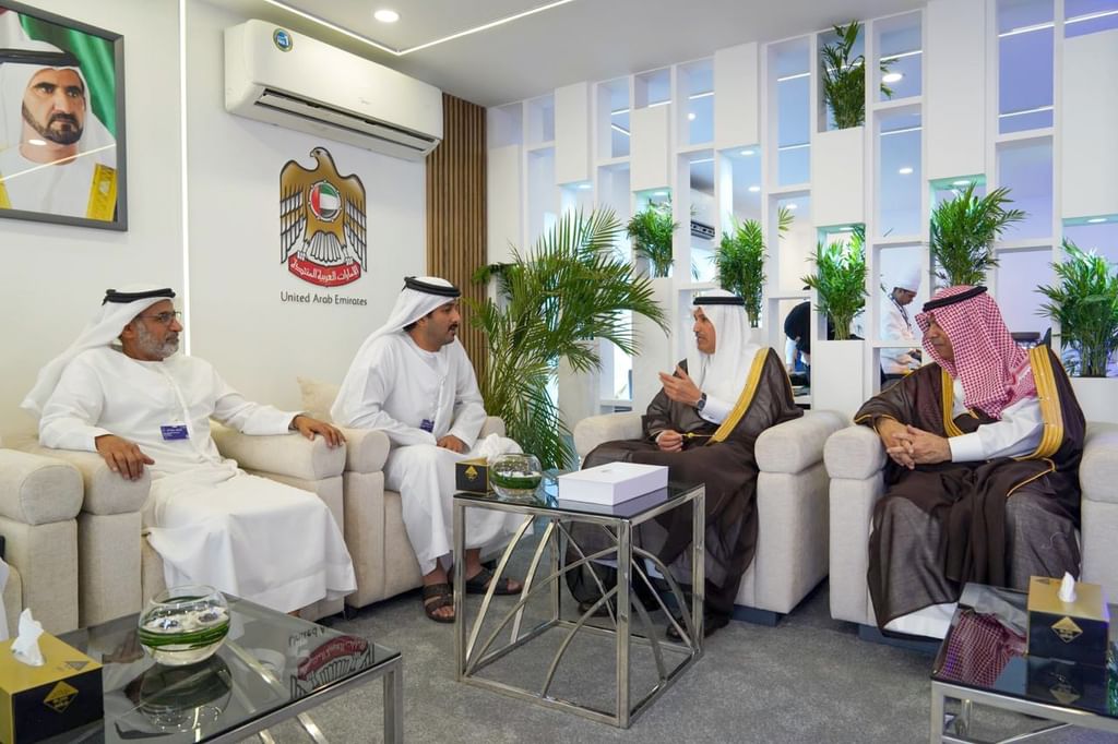Abdulla Bin Touq explores opportunities to strengthen cooperation, innovation in aviation with ministers, aviation officials from Saudi Arabia, Morocco, France