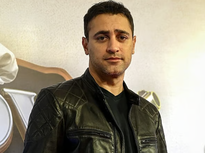 Imran Khan's 10-year Bollywood wait is finally over 
