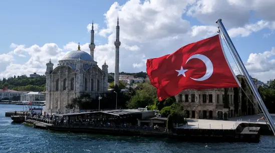 Türkiye’s economic confidence rises above key threshold in August