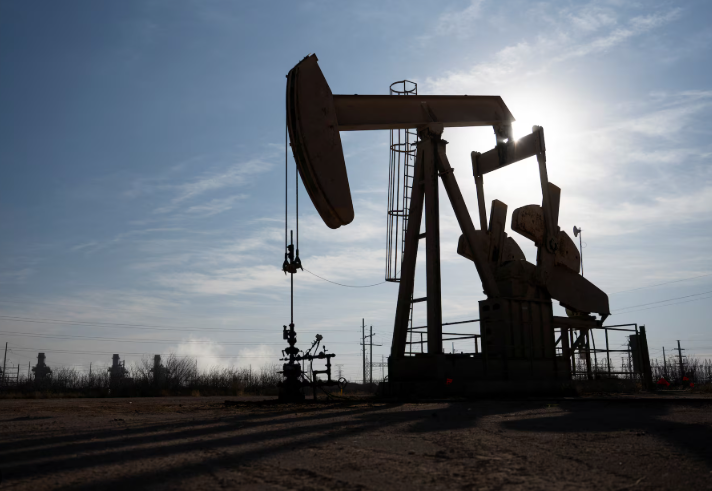 Oil prices 1% with Brent at $93.45