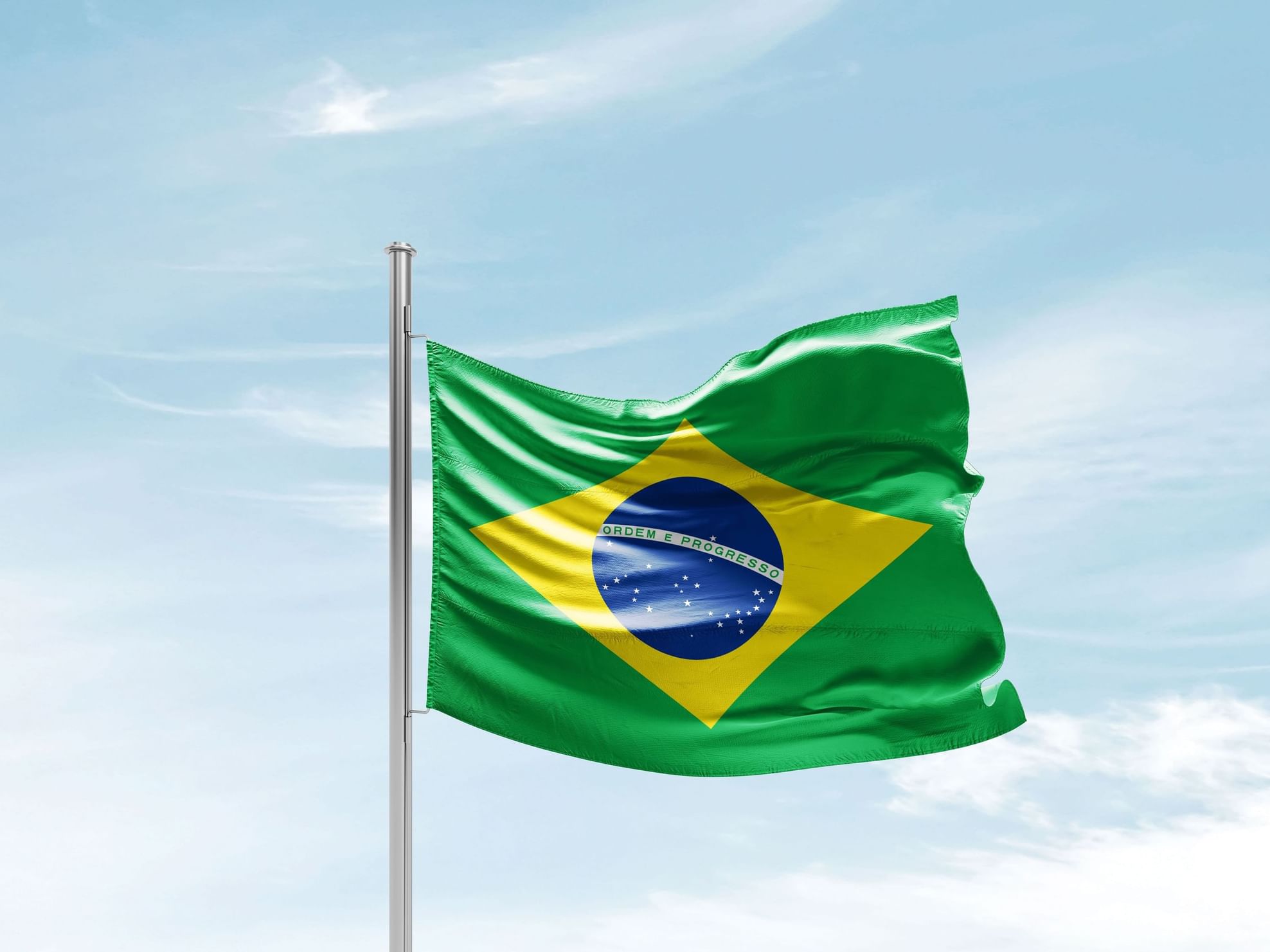 At least 10 killed in tourist bus crash in southeastern Brazil