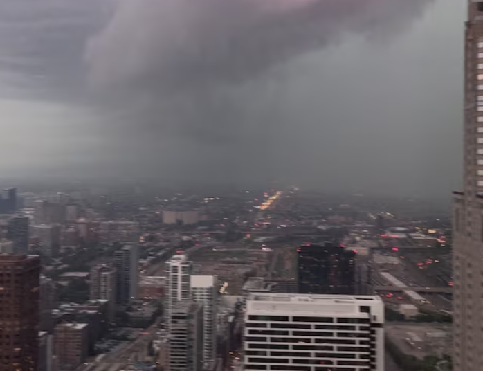 At least two dead, hundreds of thousands without power after severe US Midwest storms
