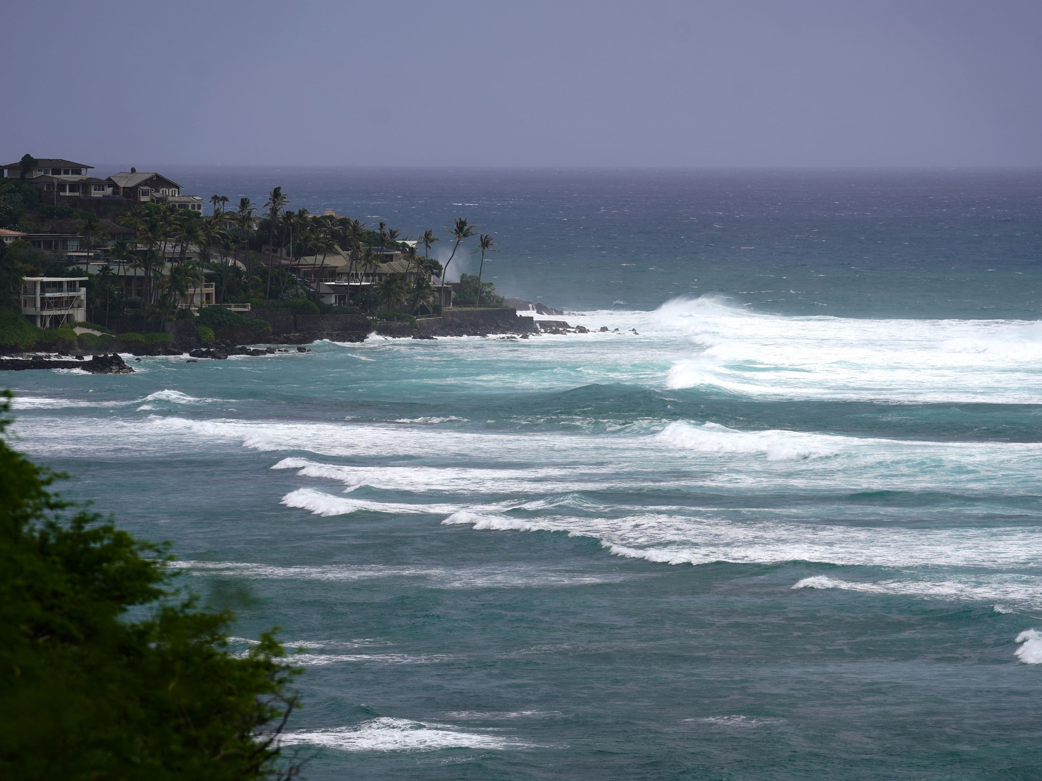 Hurricane Lowell batters western Hawaii, cuts power to thousands