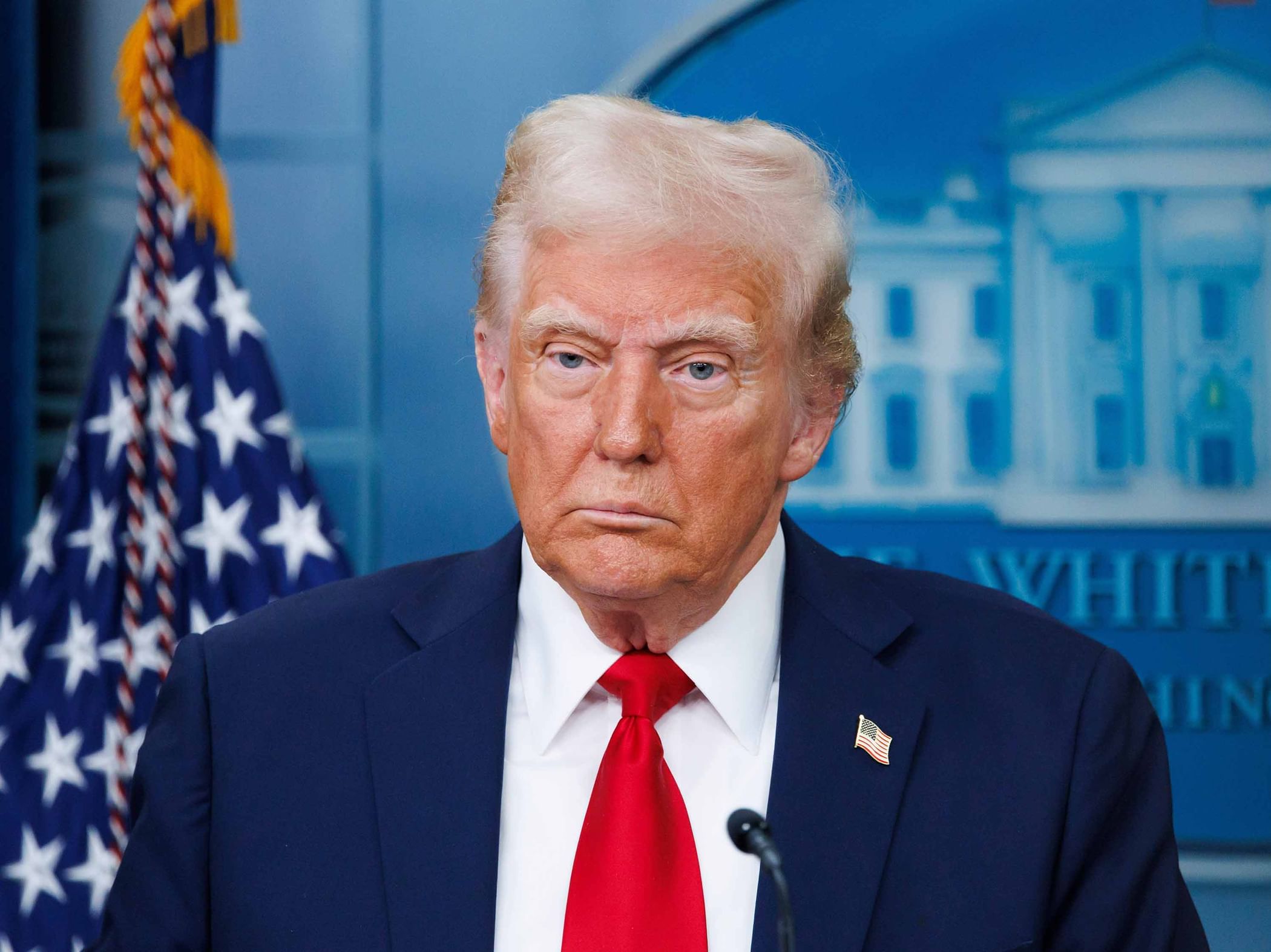 Trump pauses tariffs on Canadian imports