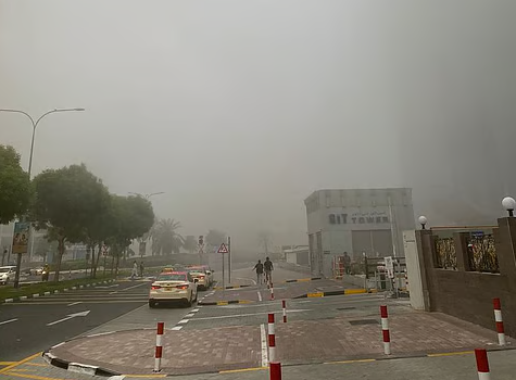 Four days of rain, dust and fog expected as temperatures hit 47°C 