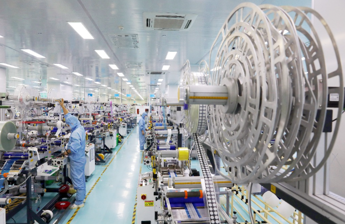 Profits of China's major industrial firms up 17.6%