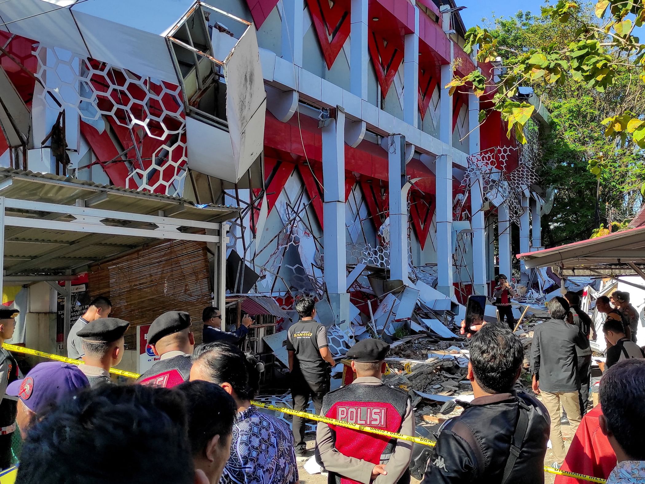 Death toll from Indonesia earthquake rises to 47